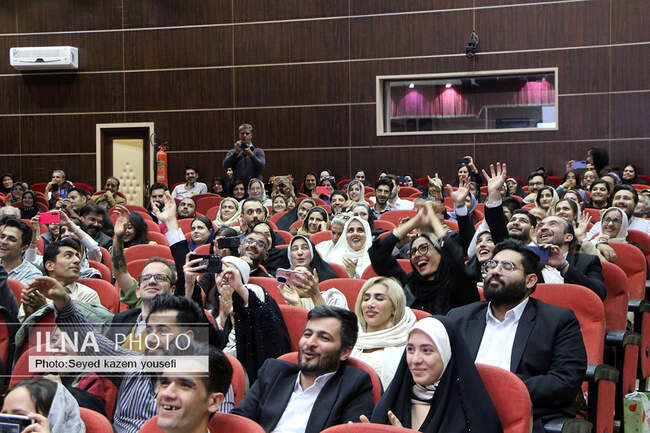 همایش تجلیل از زوج‌ های جوان در تبریز 