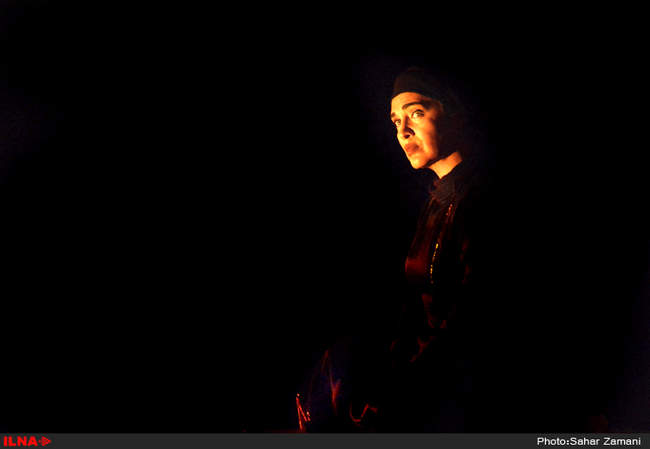 نمایش «مثل آب برای شکلات» 