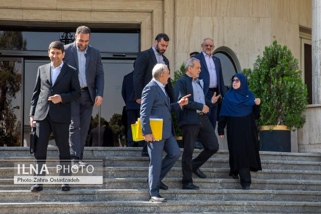 حاشیه جلسه هیات دولت - ۲۳ مهر