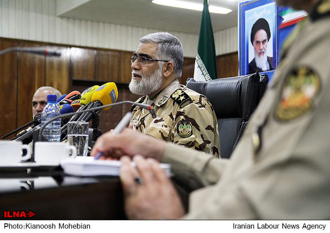 نشست خبری فرمانده نیروی زمینی ارتش جمهوری اسلامی