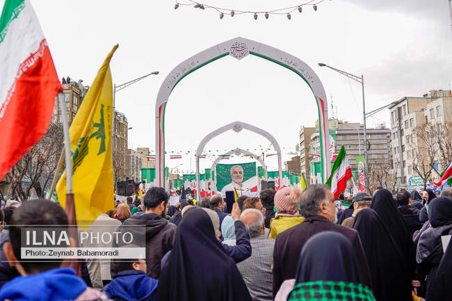  راه پیمایی 22 بهمن