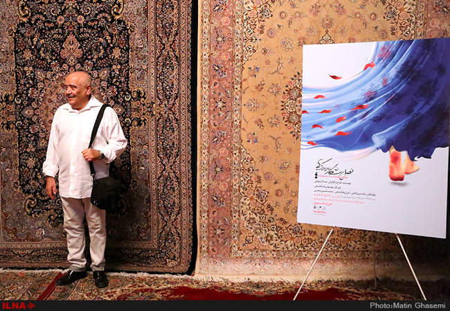 فرش قرمز نمایش فصل شکار بادبادک ها 