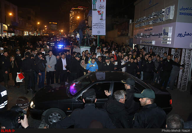 انتقال پیکر آیت الله هاشمی رفسنجانی از بیمارستان شهدای تجریش به جماران