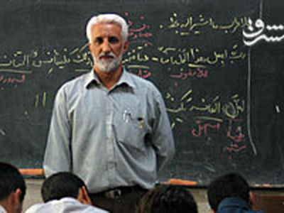 بازنشستگان فرهنگی مظهر اخلاق و ادب در جامعه هستند