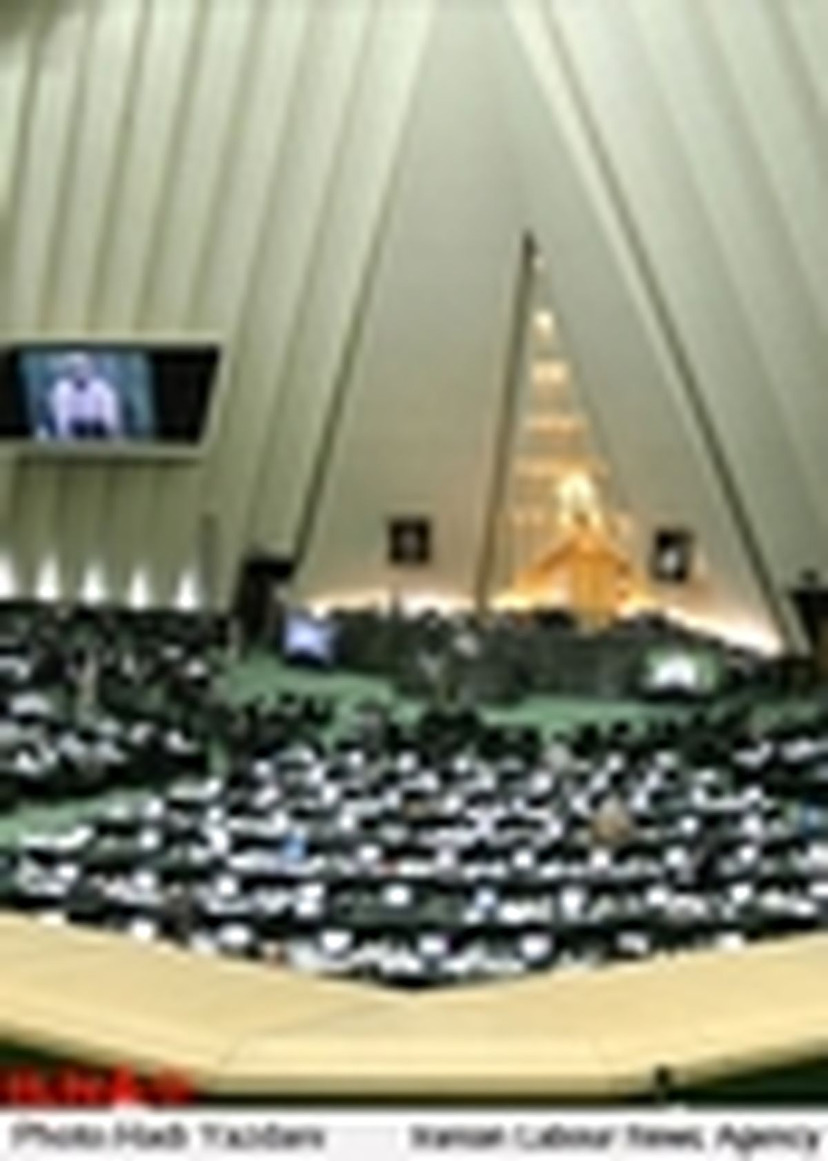 درخواست نمایندگان از رییس جمهور برای انتشار اسامی بدهکاران بزرگ بانکی