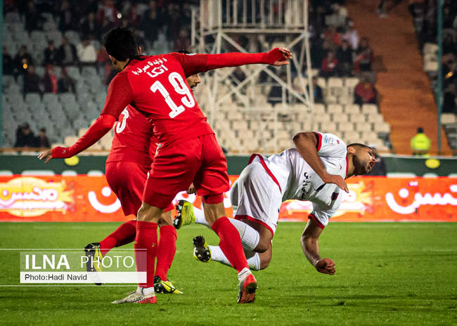 لیگ برتر فوتبال: پرسپولیس تهران۱ - نساجی مازندران ۰