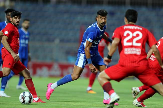 گزارش تصویری دیدار تراکتور و استقلال