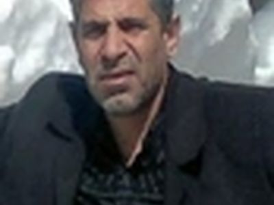 شکری: میثاقیان هم مجبور شد پیراهن آستین بلند بپوشد!