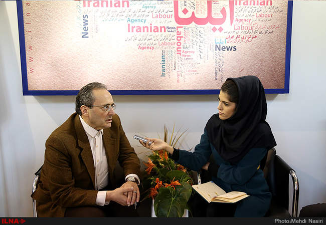 ششمین روز نمایشگاه مطبوعات و خبرگزاری‌ها - غرفه ایلنا /1