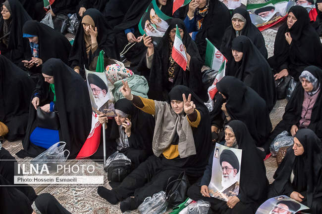 مراسم بزرگداشت 12 بهمن در حرم امام خمینی (س) 