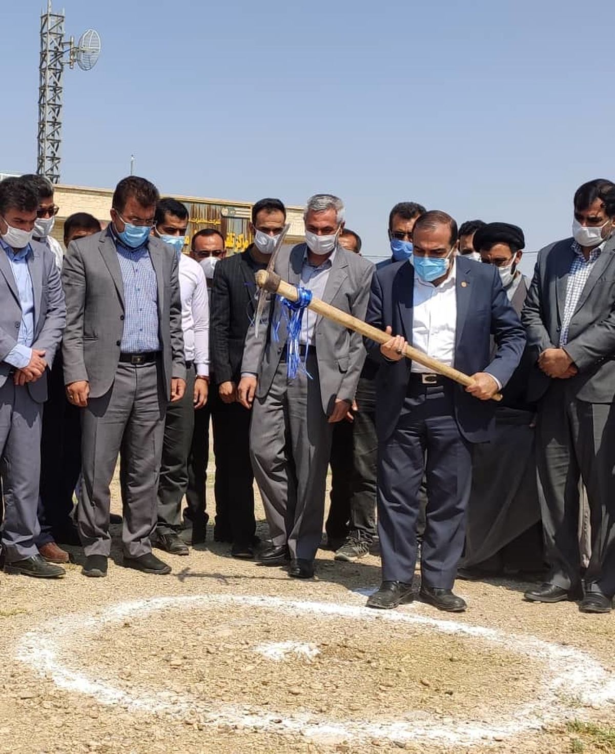 مراسم کلنگ زنی احداث مسکن مددجویان بهزیستی در فارس برگزار شد