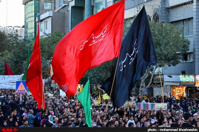 تشییع پیکر مطهر 9 شهید گمنام دفاع مقدس و 2 شهید مدافع حرم در مشهد مقدس