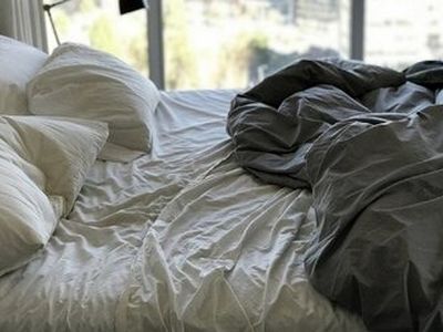 دلایل جالبی که سبب می‌شود زوج‌ها جدا از یکدیگر بخوابند