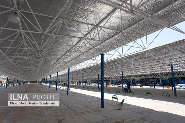 افتتاح نیروگاه انرژی خورشیدی و تالار 25 میدان میوه و تره بار اصفهان