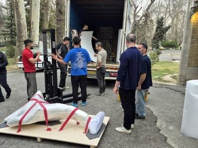 مجسمه «بندباز» به نیاوران بازگشت