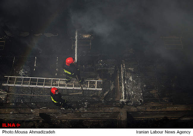 آتش سوزی بزرگ در مسکن مهر بوشهر