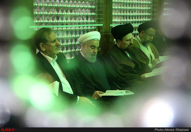 تجدید میثاق رئیس جمهور و اعضای هیئت دولت با آرمان های امام راحل
