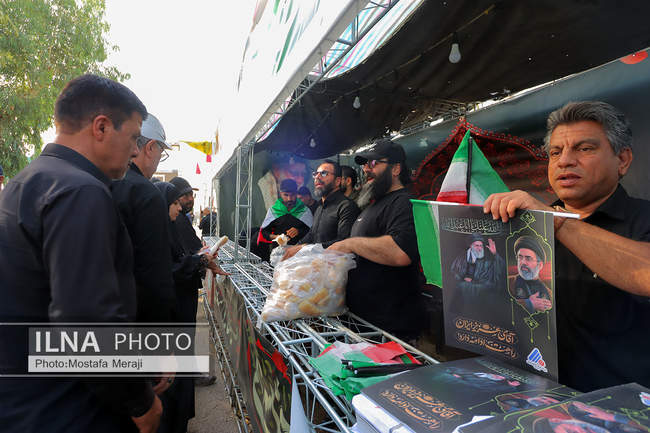 خدمت رسانی هلدینگ صنایع و معادن غدیر به عزاداران رهبر شهید در قم