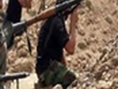 حضور یک مداح مشهور میان مبارزان عراقی + عکس