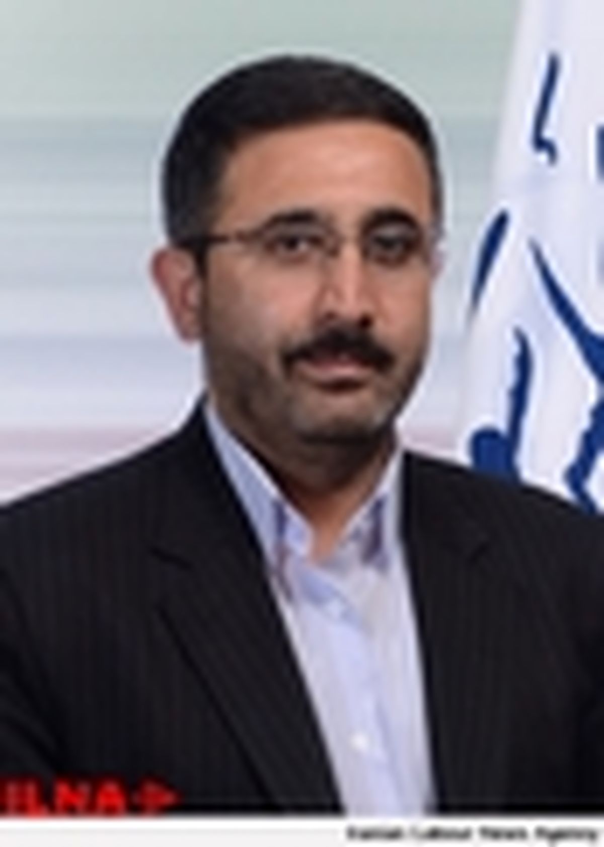 تخلفات و ساخت‌وسازهای غیرقانونی با سعه صدر مورد بررسی قرار گیرد