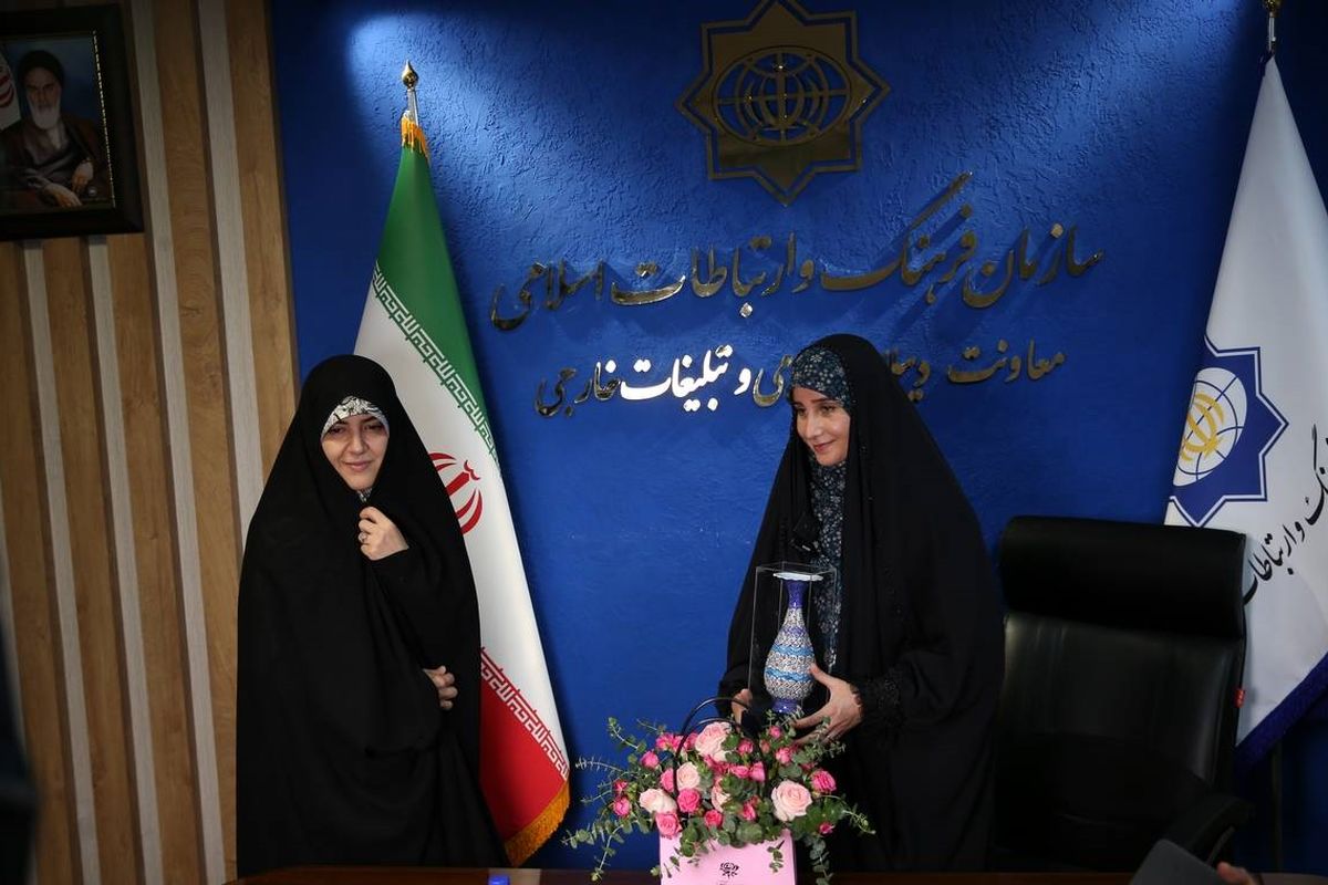 تقدیر از پرستار فداکار ایرانی برای نجات معجزه‌آسای ۳ نوزاد