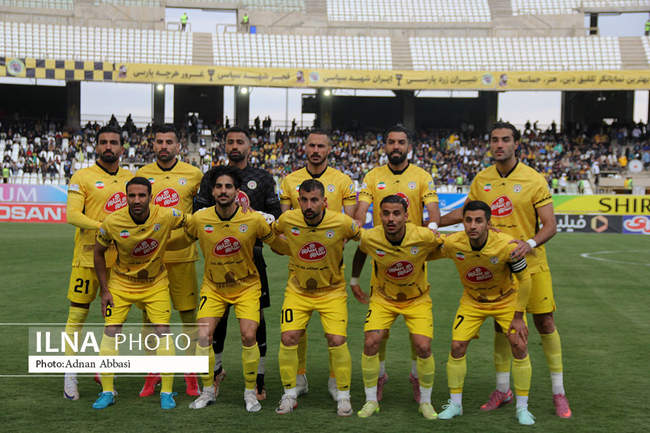 دیدار تیم های فجرسپاسی شیراز وچادرملو اردکان