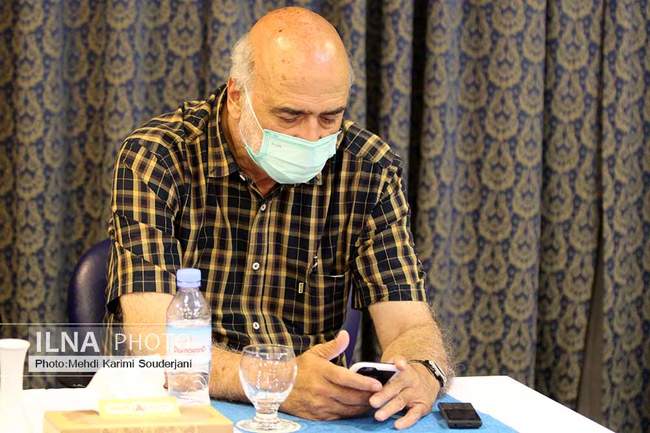 دیدار استاندار اصفهان با مدیریت کارخانه و اعضای تیم فوتبال ذوب آهن  