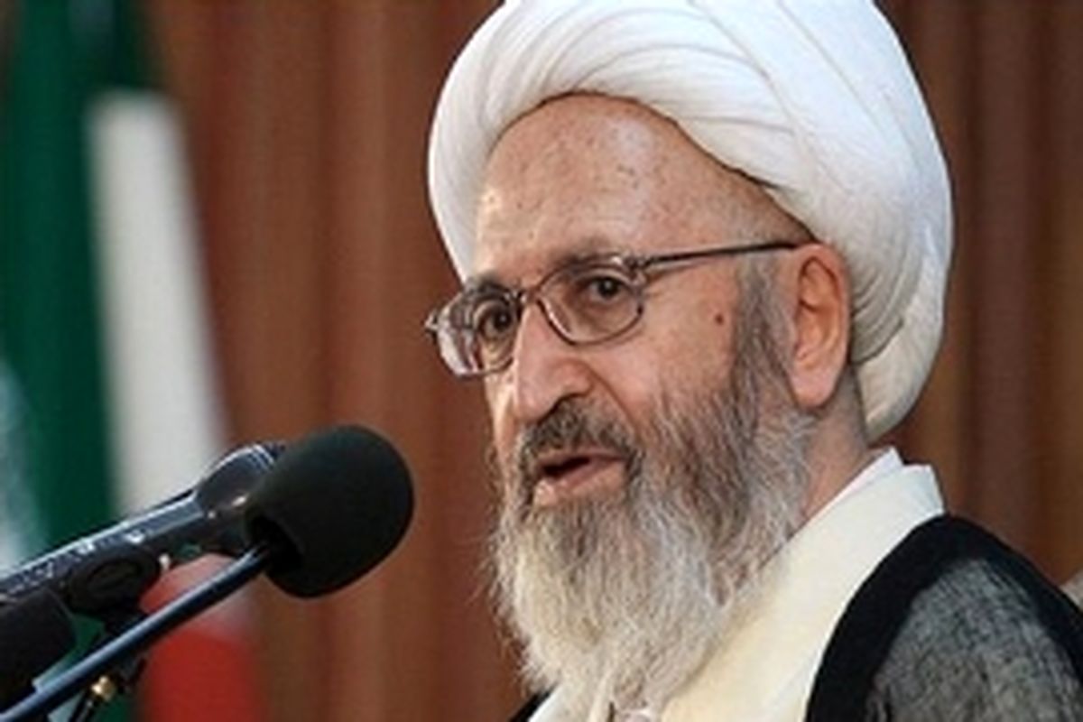 گروهک های تکفیری از اسلام حقیقی دور هستند