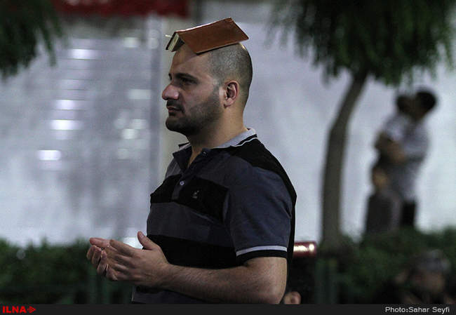 مراسم احیا شب نوزدهم ماه رمضان در میدان امام حسین (ع)/1