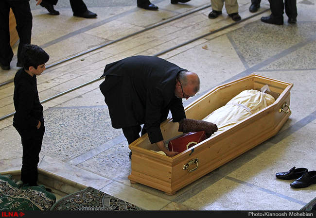 مراسم تشییع پیکر آیت الله خزعلی