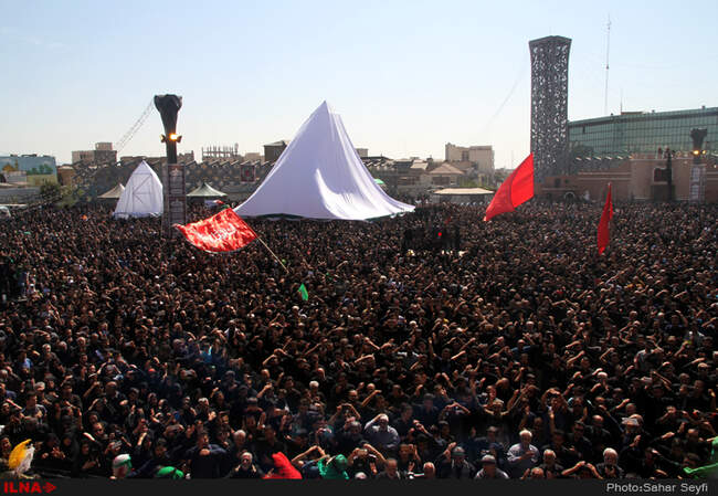 مراسم عاشورای حسینی در میدان امام حسین(ع)