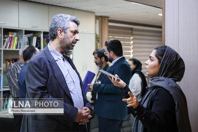 بازدید معاون ارتباطات و اطلاع‌رسانی دفتر رئیس‌جمهور از خبرگزاری ای