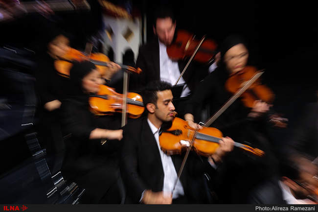 اجرای کنسرت ارکستر ملی ایران به رهبری فریدون شهبازیان 