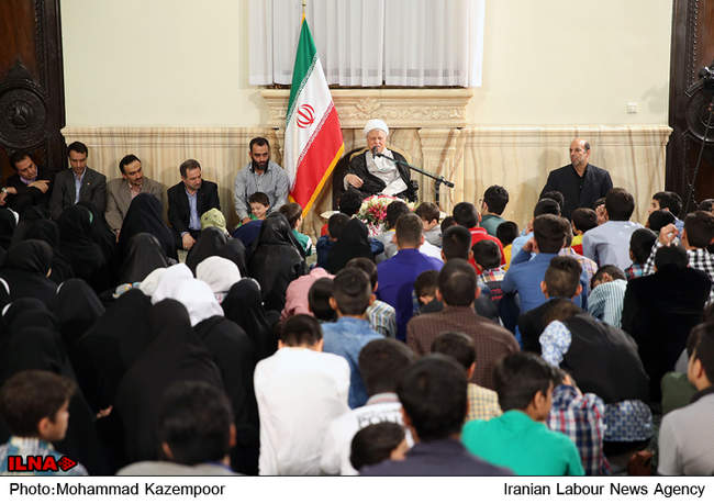 دیدار فرزندان تحت پوشش بهزیستی با هاشمی رفسنجانی