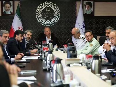تغییر و ارتقای بررسی صلاحیت رانندگان تاکسی‌های اینترنتی