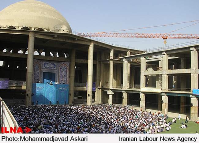 نماز عید سعید فطر به امامت رهبر معظم انقلاب