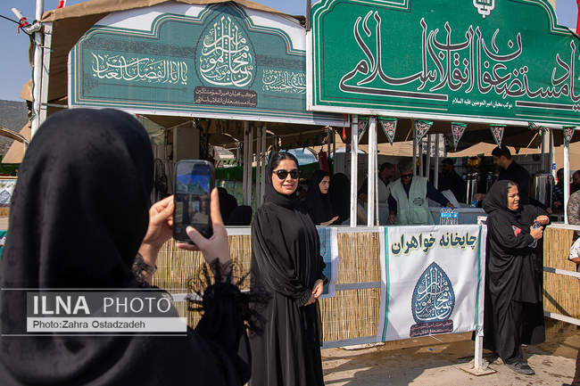 اقامت و پذیرایی زائران اربعین حسینی در موکب بنیاد مستضعفان