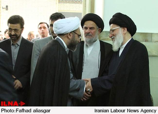 مراسم ترحیم مادر آیت‌الله هاشمی شاهرودی