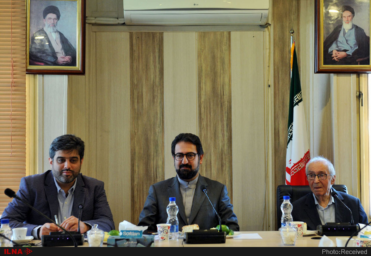 جشنی برای صدسالگی هنرستان موسیقی تهران 