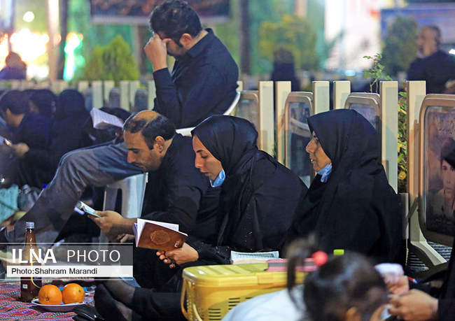 احیای شب بیست و یکم ماه رمضان در گلستان شهدا‎ اصفهان