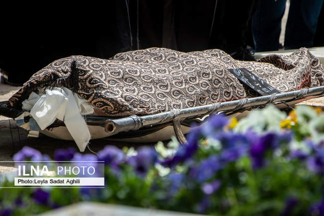 آیین تشییع و خاکسپاری پیکر مرحومه شهلا ناظریان 