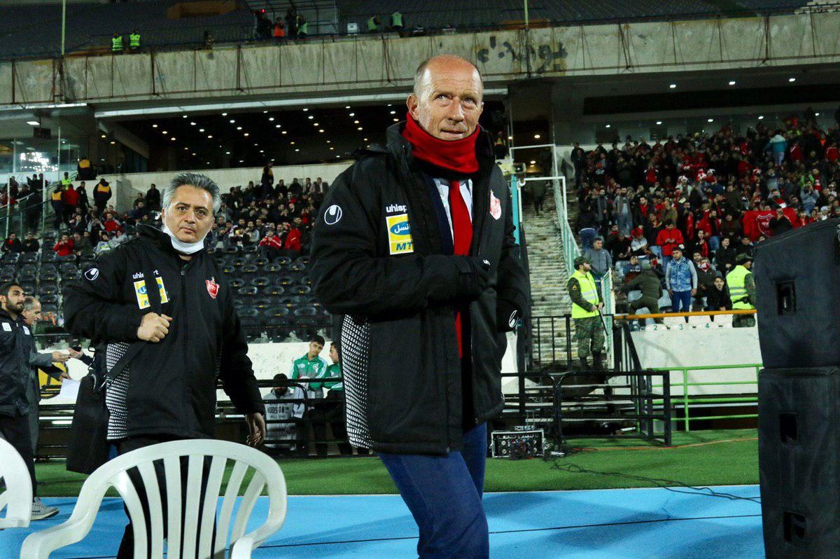 اختلاف 300 هزار دلاری پرسپولیس و کالدرون