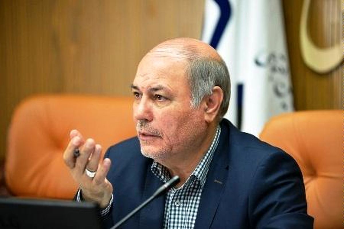 افزایش ۱۲۰ هزار تومانی تسهیلات سفر برای ۲۰۰ هزار بازنشسته/تشکیل فراکسیون بازنشستگان در مجلس