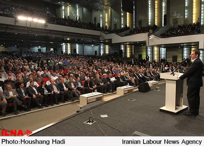 اجتماع بزرگ ۵ هزار نفری کارگران در تالار بزرگ وزارت کشور
