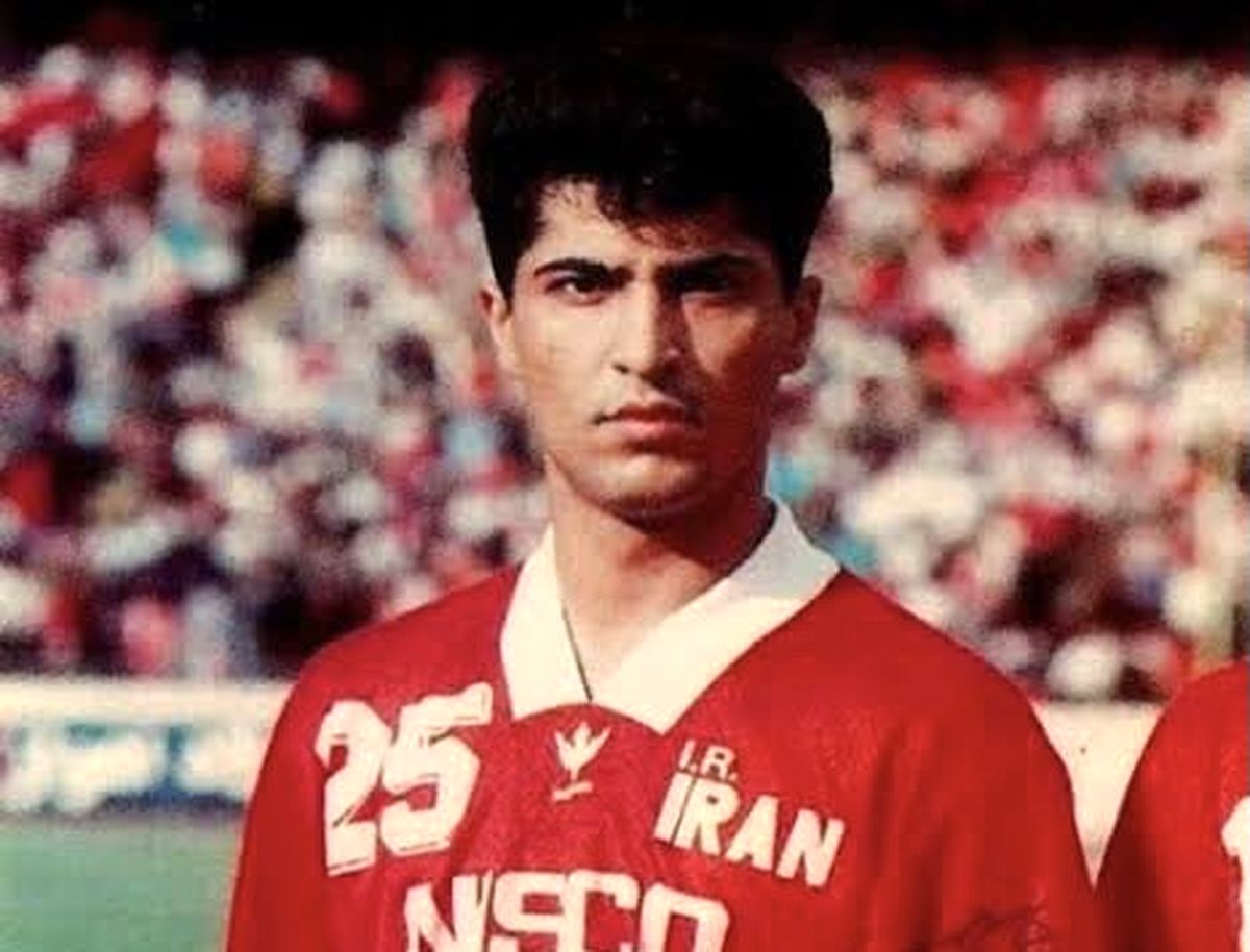 گل تماشایی و انفرادی مهرداد میناوند با لباس پرسپولیس