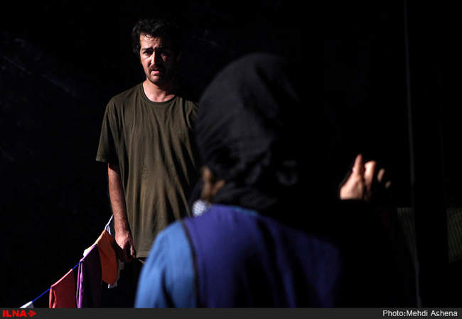 نمایش زیرزمین به کارگردانی آرش عباسی