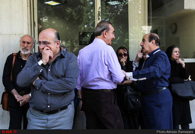 مراسم تشییع پیکر صدرالدین شجره