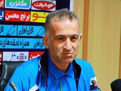 تبریک سرمربی صنعت نفت به تراکتور: خوشحالم که این روز را دیدم