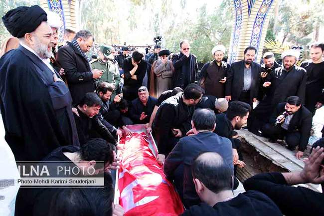 تشییع آیت الله مستجابی در اصفهان 