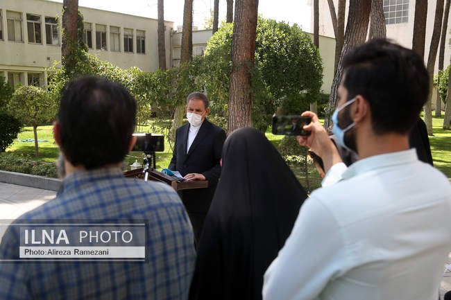 در حاشیه جلسه امروز هیئت دولت 